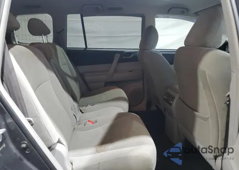 2012 Toyota Highlander Base из США, поврежденный, VIN 5TDBK3EH9CS157966